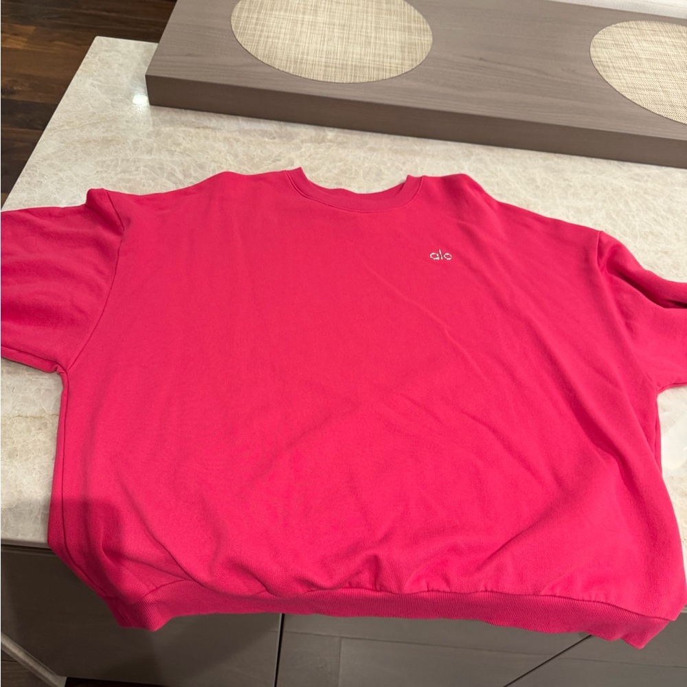 ALO Yoga Pink accolade Sweatshirt